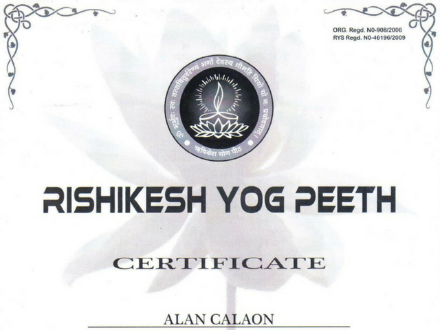 Yog Peeth Rishikesh 300HS